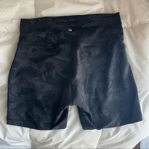 Lululemon Wunder Train Shorts